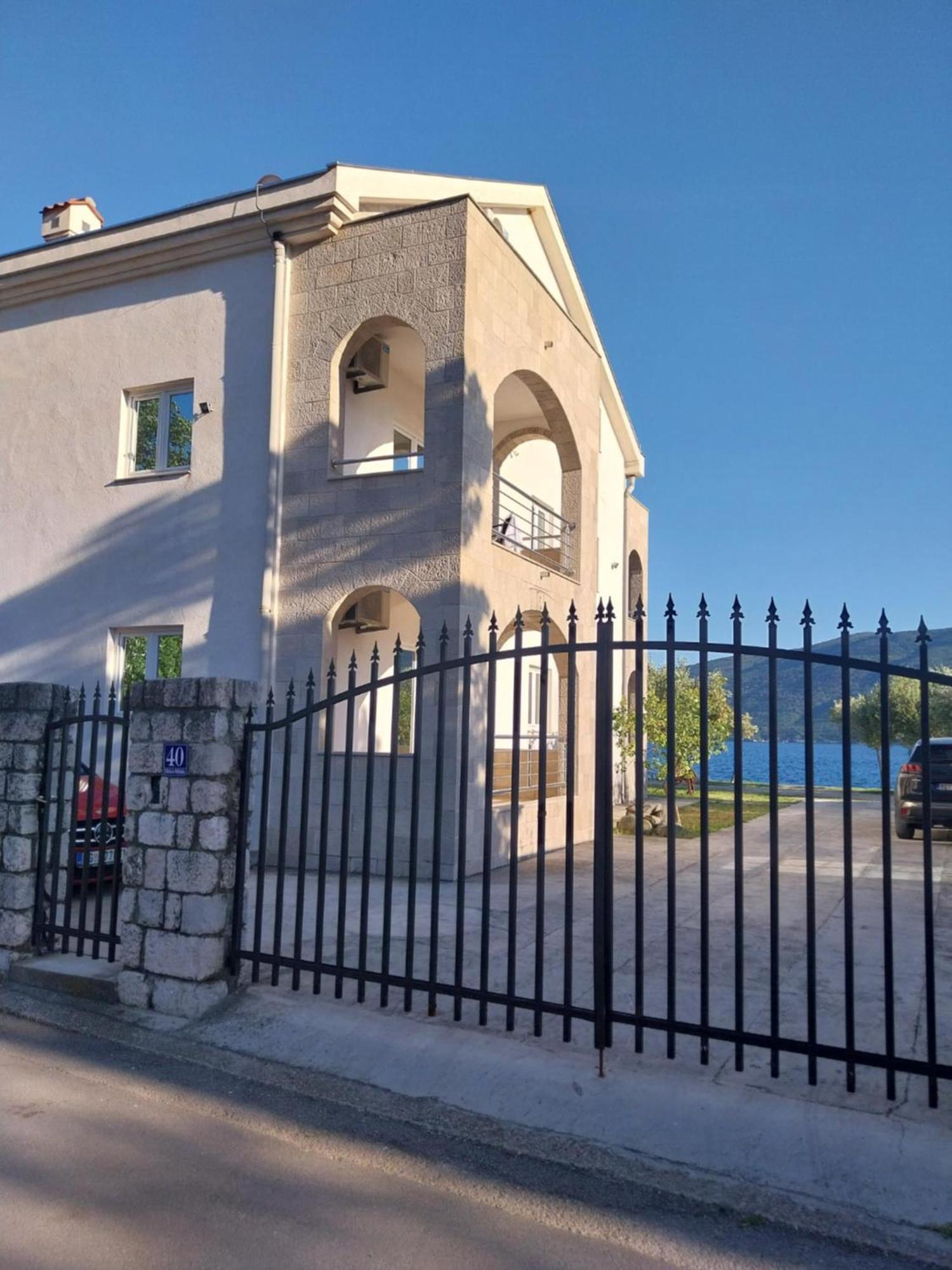 Apartments Villa Danilovic Herceg Novi Dış mekan fotoğraf